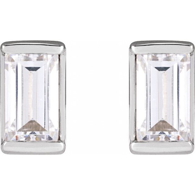 14k White 1/5 Ctw Natural Diamond Stud Earrings