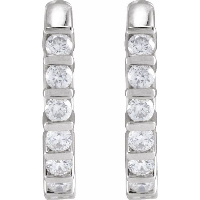 14k White 1/6 Ctw Natural Diamond 10.7 Mm Hinged Hoop Earrings