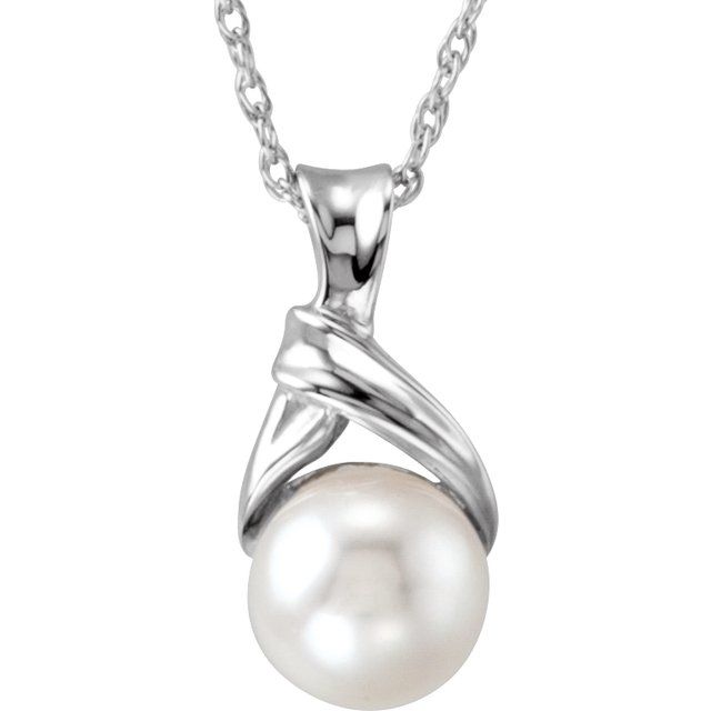 14K White Cultured White Akoya Pearl 18' Necklace