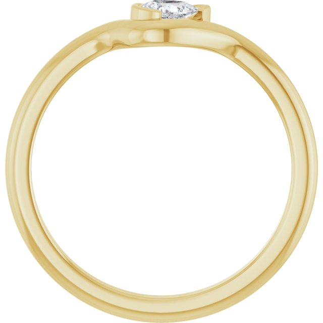 14K Yellow 1/6 CT Natural Diamond Ring