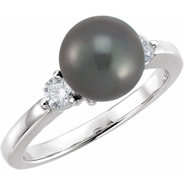 14k White Cultured Black Akoya Pearl & 1/4 Ctw Natural Diamond Ring