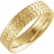 14K Yellow 6 mm Tread Pattern Band Size 10