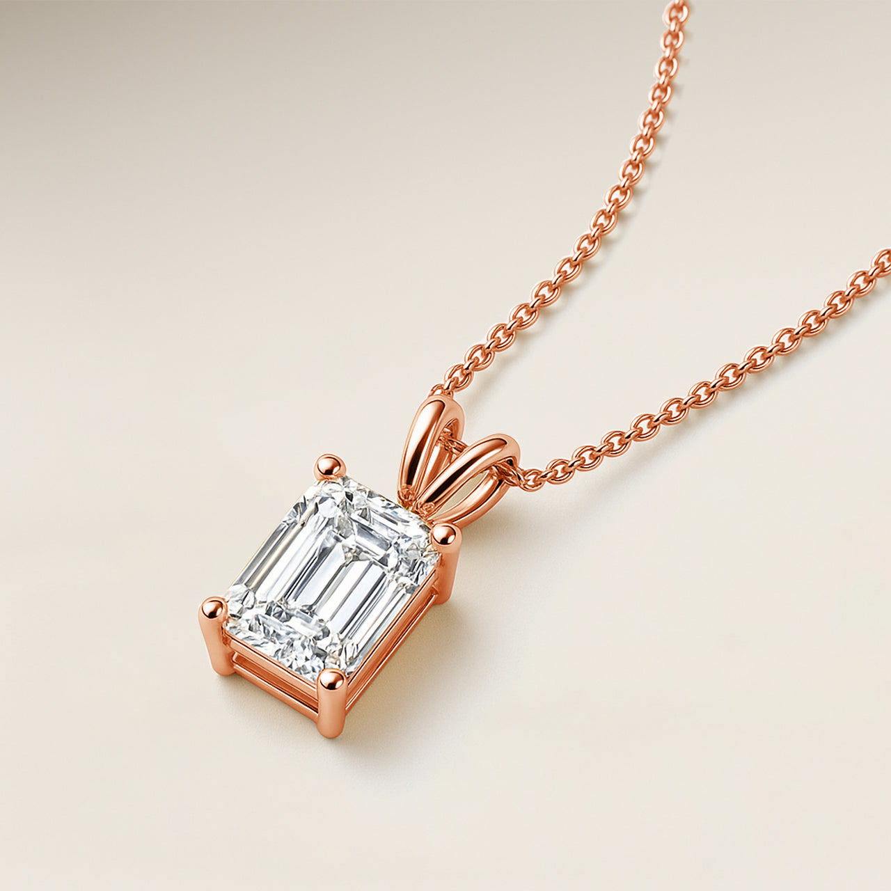 Emerald Elegant Pendant