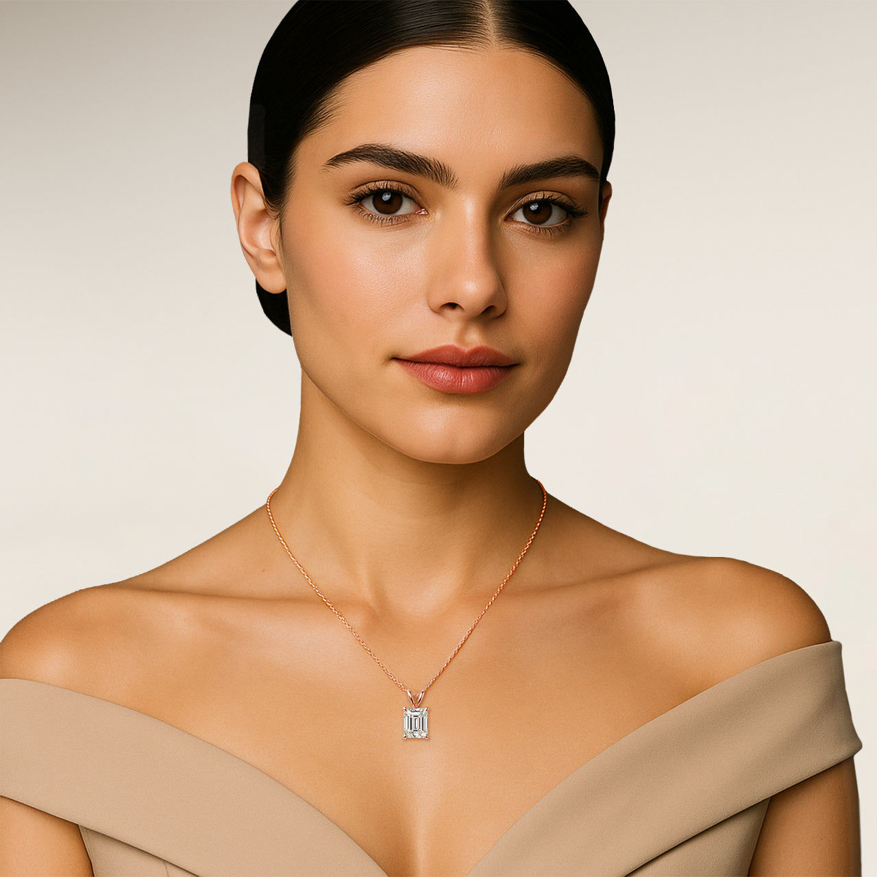 Emerald Elegant Pendant