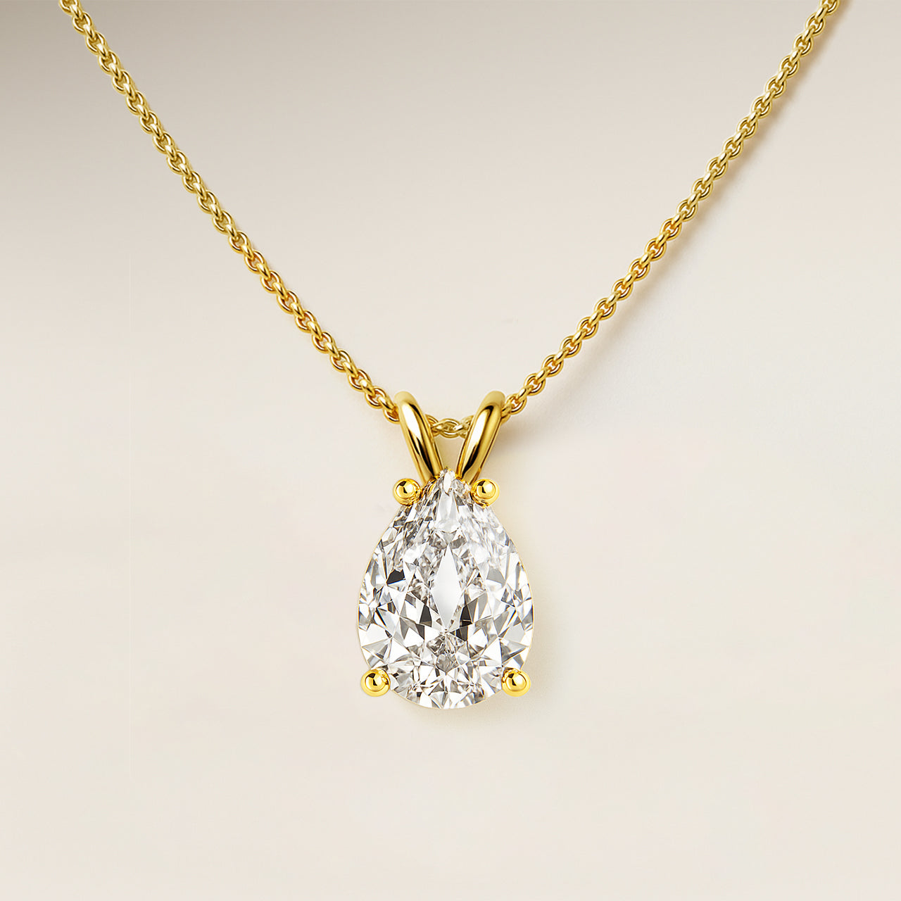 Pear Diamond 4 Claw Pendant