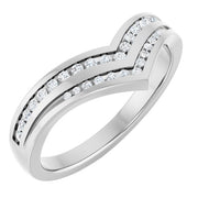 14K White 1/6 CTW Natural Diamond Contour Band