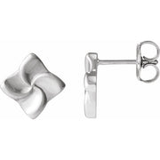 14k White Swirl Earrings