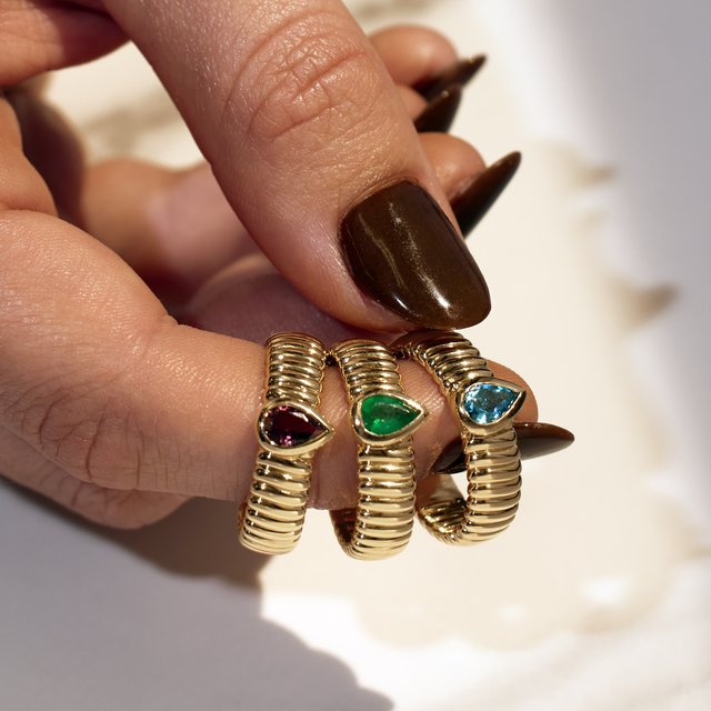 14K Yellow Natural Emerald Ring