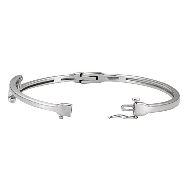 14K White 5/8 CTW Natural Diamond Bangle 6 1/2' Bracelet