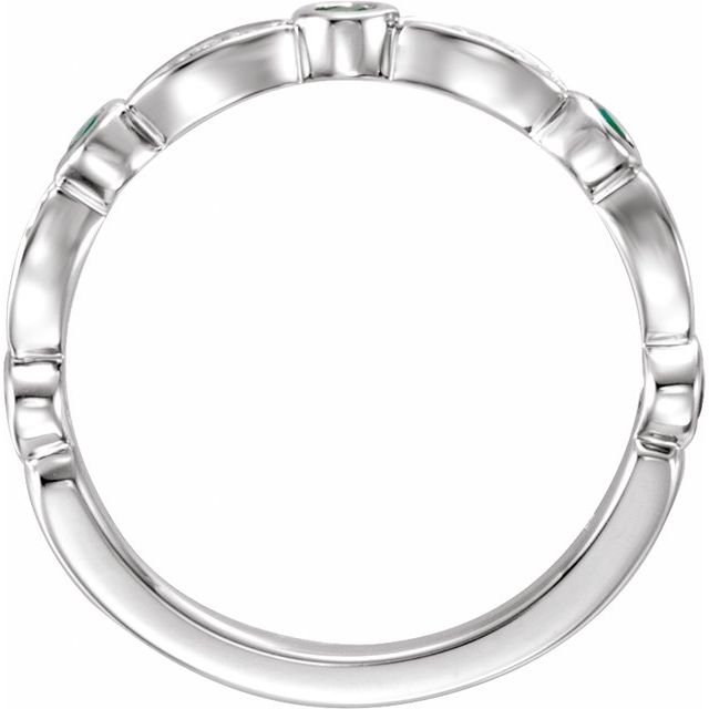 14k White Natural Emerald & 1/6 Ctw Natural Diamond Ring
