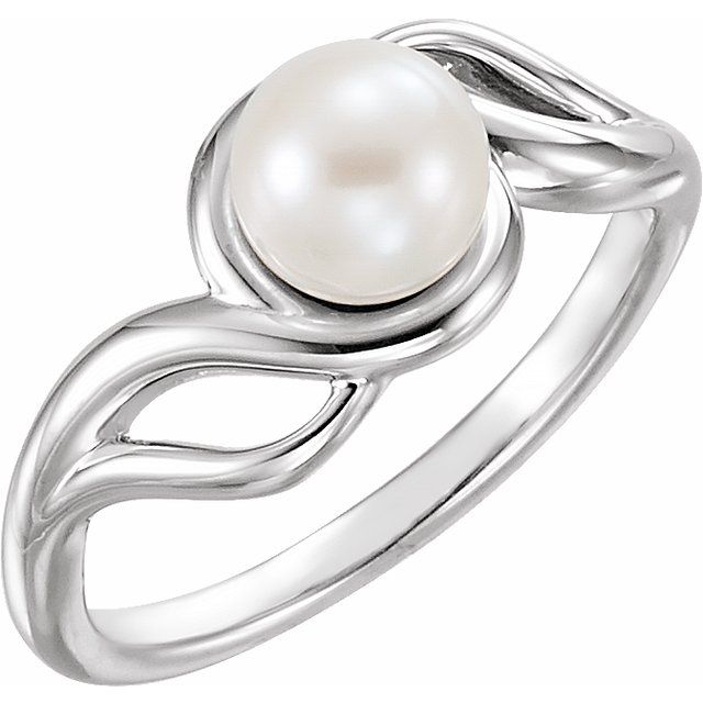 14k White Cultured White Freshwater Pearl Ring