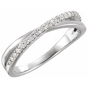 14k White 1/5 Ctw Natural Diamond Criss-cross Ring