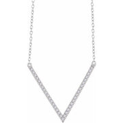 14k White 1/6 Ctw Natural Diamond V 16-18' Necklace