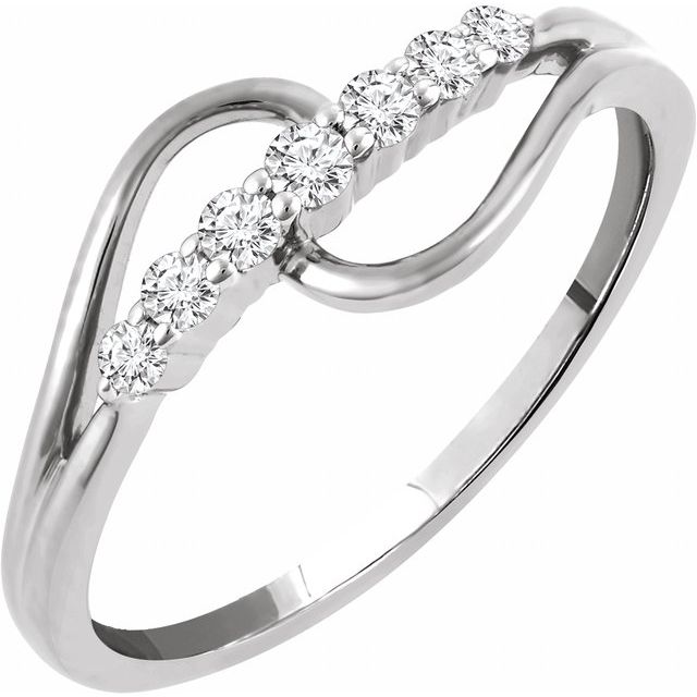 14k White 1/5 Ctw Natural Diamond Ring