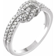 14k White 1/3 Ctw Natural Diamond Knot Ring