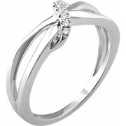 14k White .05 Ctw Natural Diamond Negative Space Ring