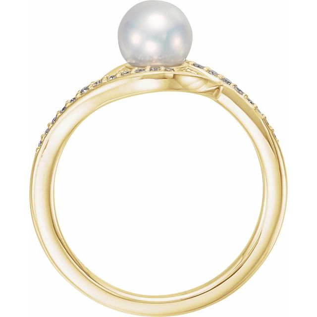 14k Yellow Cultured White Freshwater Pearl & 1/8 Ctw Natural Diamond Ring
