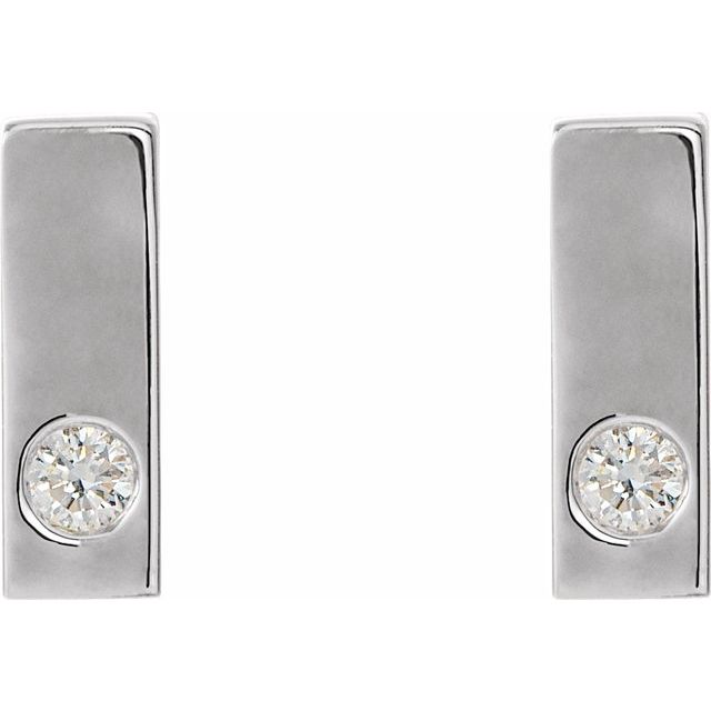 14k White .06 Ctw Natural Diamond Bar Earrings