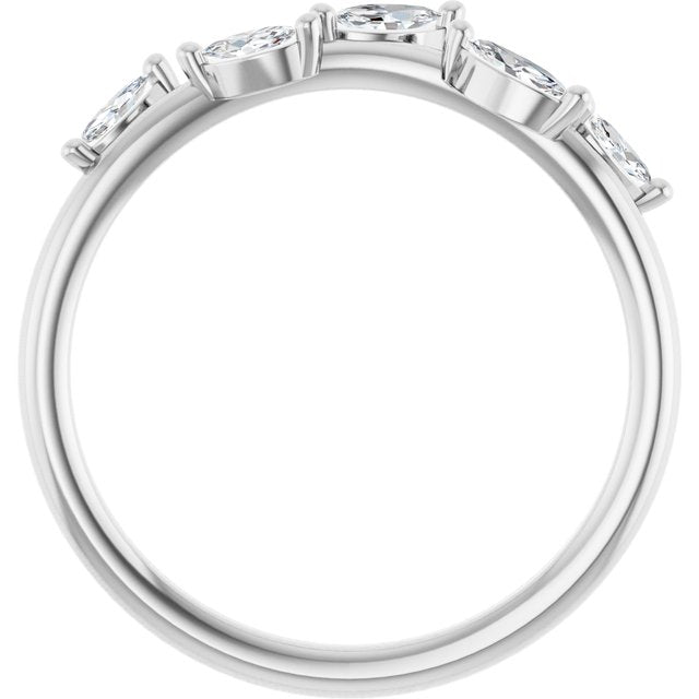 14k White 1/4 Ctw Natural Diamond Leaf Ring