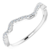 14K White 1/6 CTW Natural Diamond Band