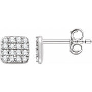 14k White 1/5 Ctw Natural Diamond Cluster Earrings