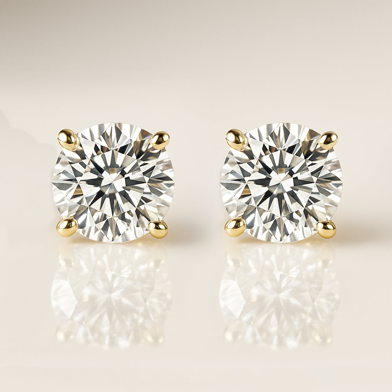 Round Solitaire Prong Stud Earrings
