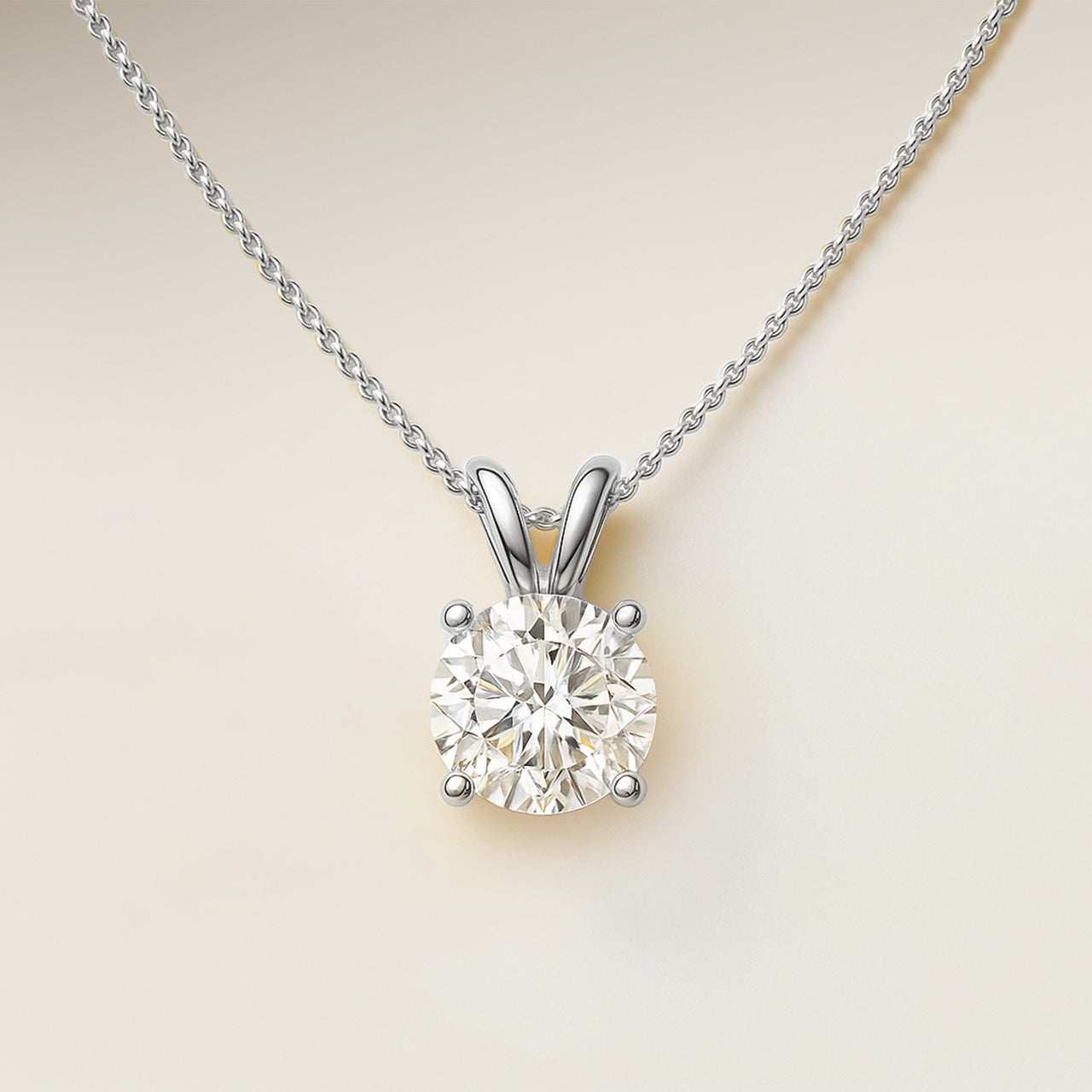 Round Elegant Pendant