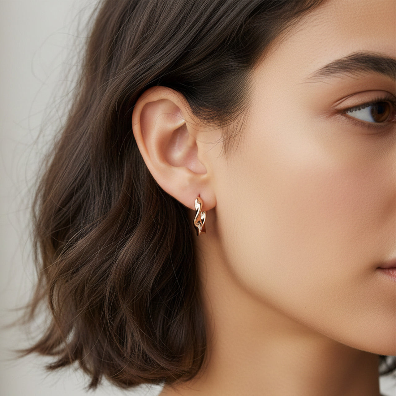 Fluid Twist Hoop Earrings